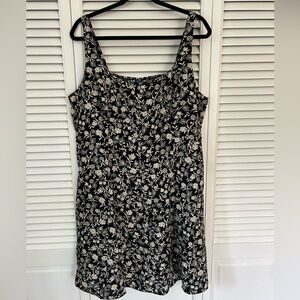 Old Navy Black and Cream Floral Midi Dress